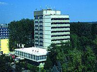 Hotel Höforras - 3-Sterne Hotel in Hajduszoboszlo ✔️ Hotel Hőforrás Hajdúszoboszló - Thermalhotel 500 m vom städtischen Heilbad - Hajduszoboszlo